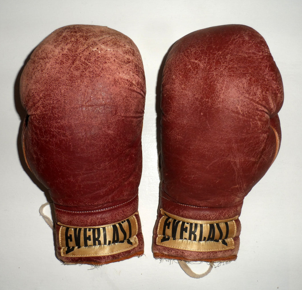 Old Boxing Gloves - My Old Crap